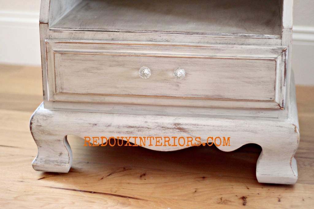 Vintage Nightstand drawer chrystal pulls Redouxinteriors